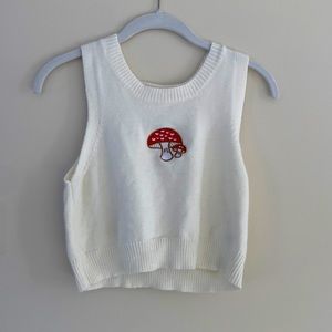 size: small, color: white, brand: Amazon, lightly/ never worn